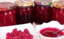 In what proportion should you cook raspberry jam?